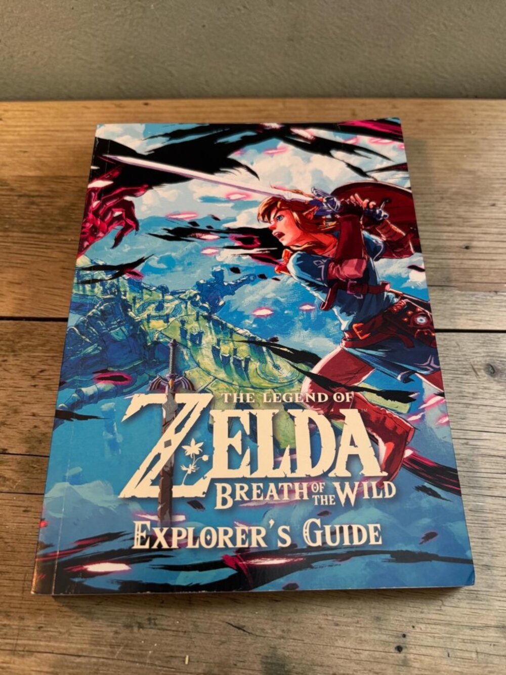 The Legend Of Zelda Breath Of The Wild Explorers Guide Softcover Book Nintendo O